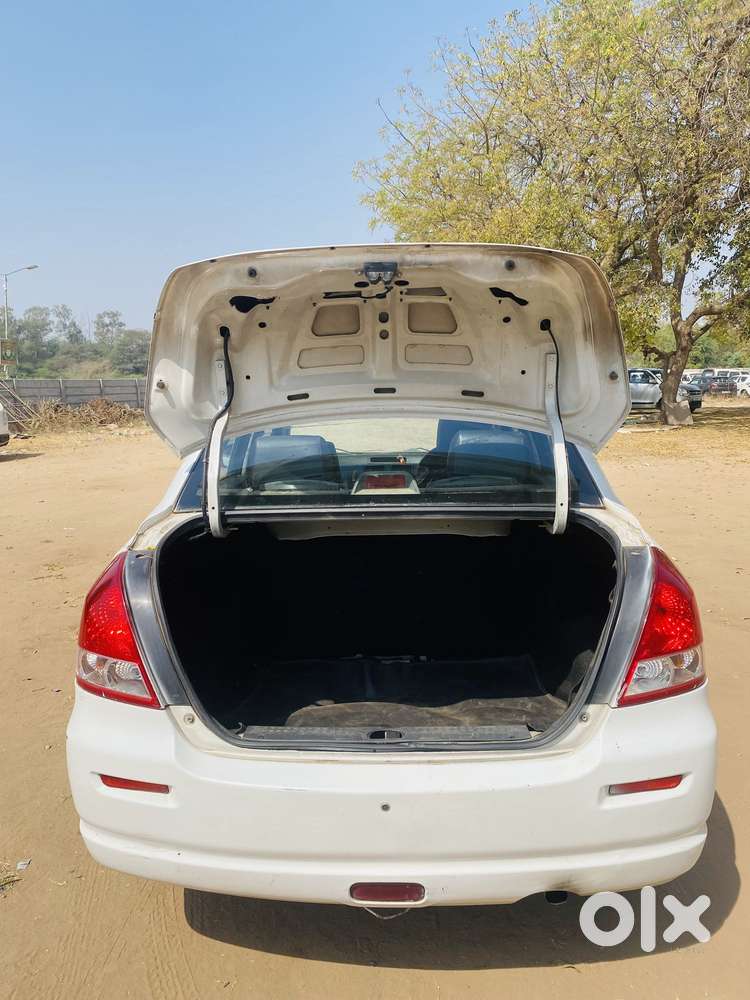 Maruti Suzuki Swift Dzire Tour Ldi, 2015, Diesel