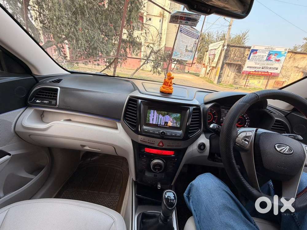 Mahindra Xuv300 2020 Diesel Well Maintained