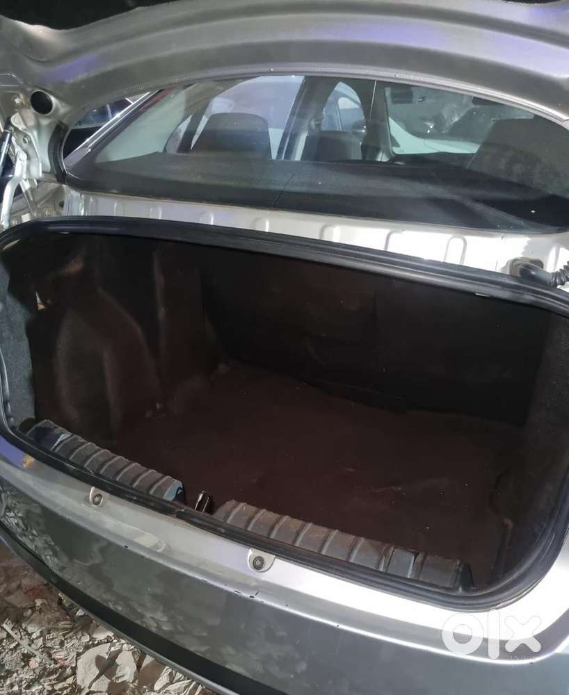 Tata Tigor 1.2 Revotron Xt, 2017, Petrol