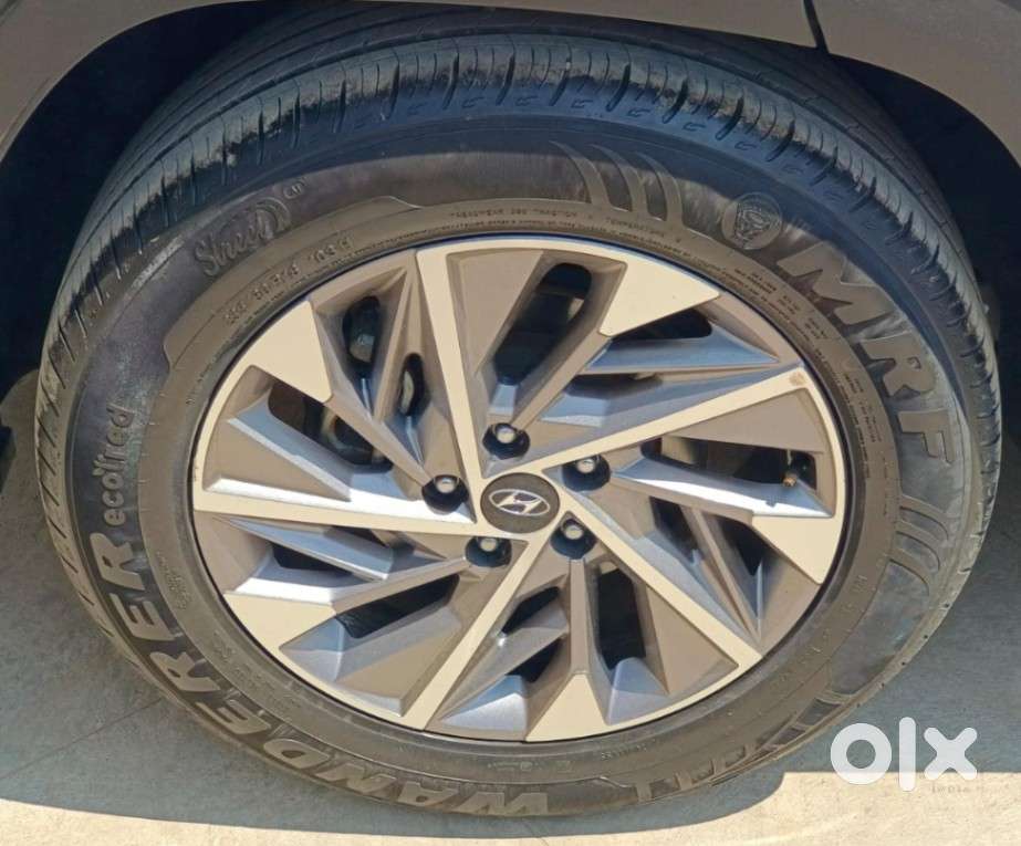 Hyundai Tucson 2.0 Platinum Petrol At, 2023, Petrol