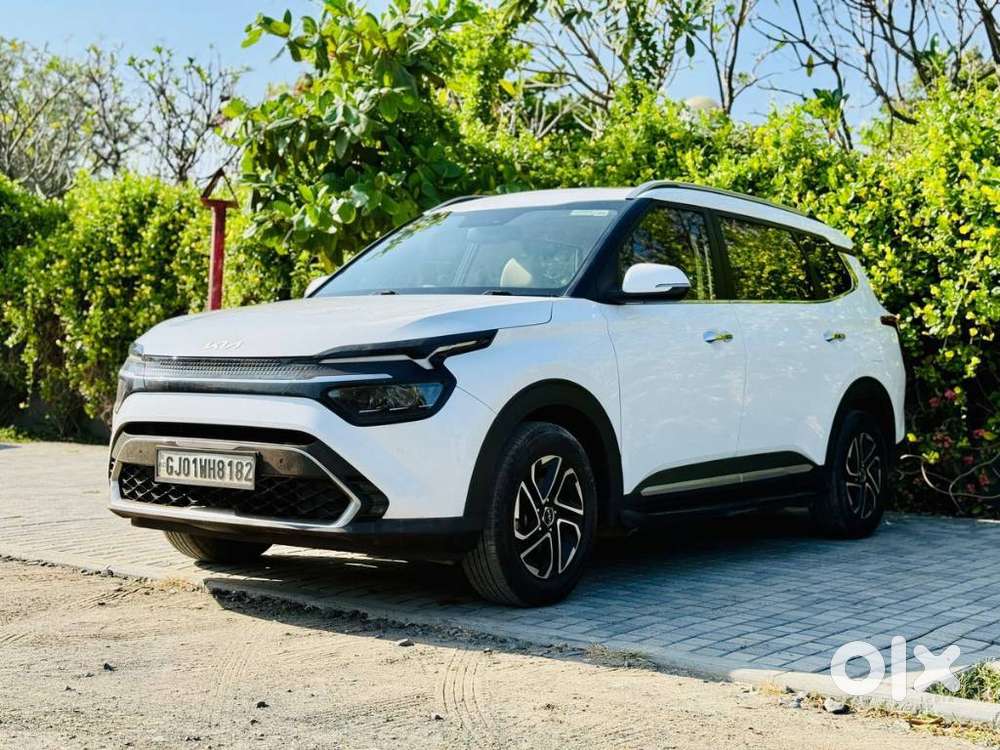 Kia Carens 1.4 Luxury Plus 6 Str, 2022, Petrol