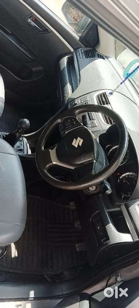 Maruti Suzuki Swift 2012 Diesel 90500 Km Driven
