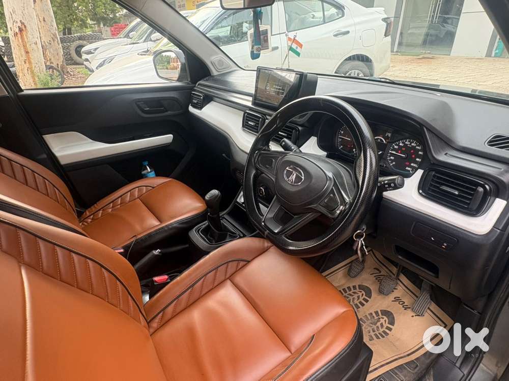 Tata Punch Petrol 2023
