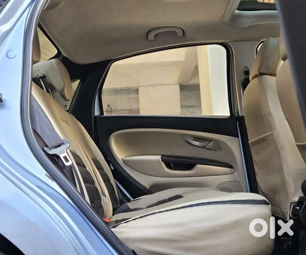 Fiat Linea Emotion Diesel 2011  Sunroof  Climate Ac  Touchscreen