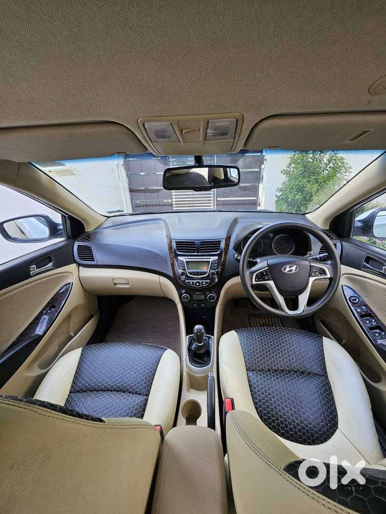 Hyundai Fluidic Verna 1.6 Vtvt Sx, 2013, Petrol