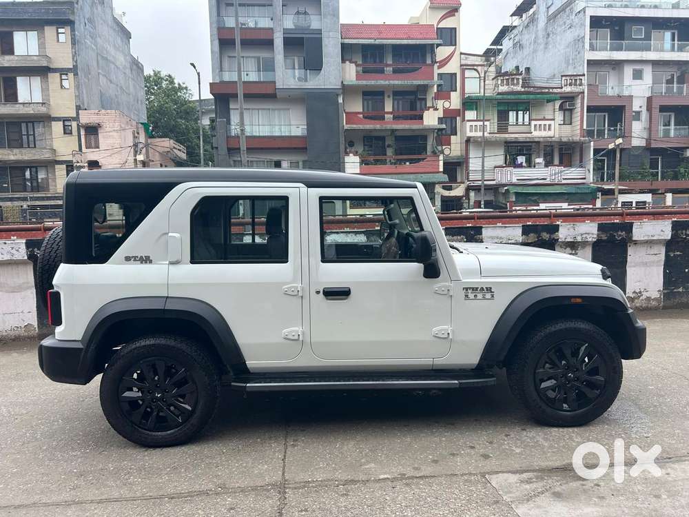 Mahindra Thar Roxx Mx3 Petrol At 2wd, 2026, Petrol