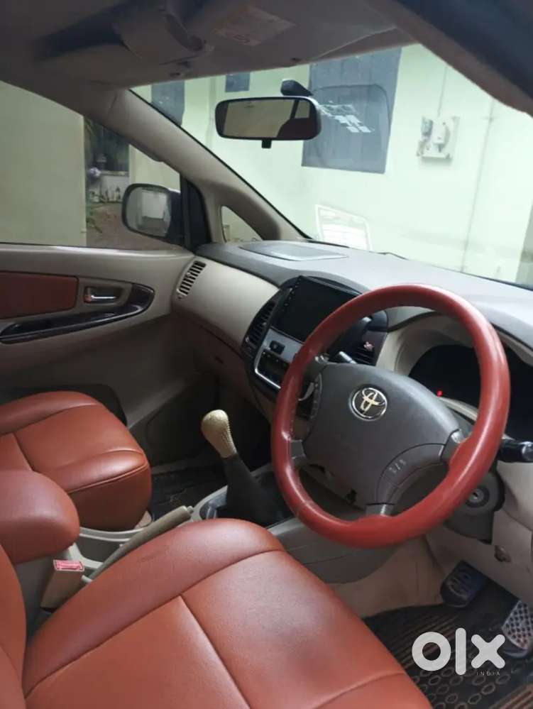 Toyota Innova Diesel 2011 2nd Owner