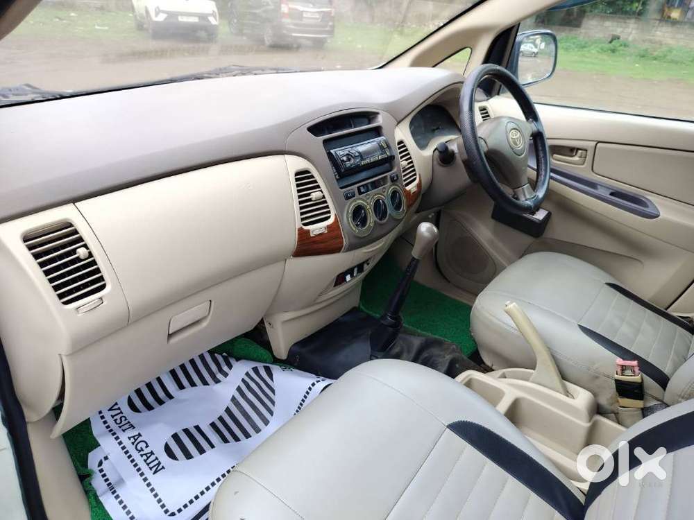 Toyota Innova 2.5 G (diesel) 8 Seater, 2006, Diesel