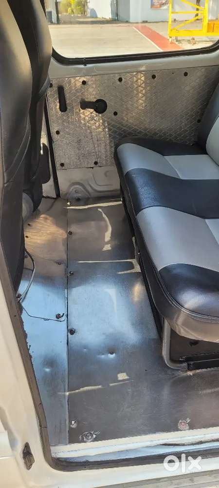 Maruti Suzuki Eeco 2014 Petrol 90000 Km Driven