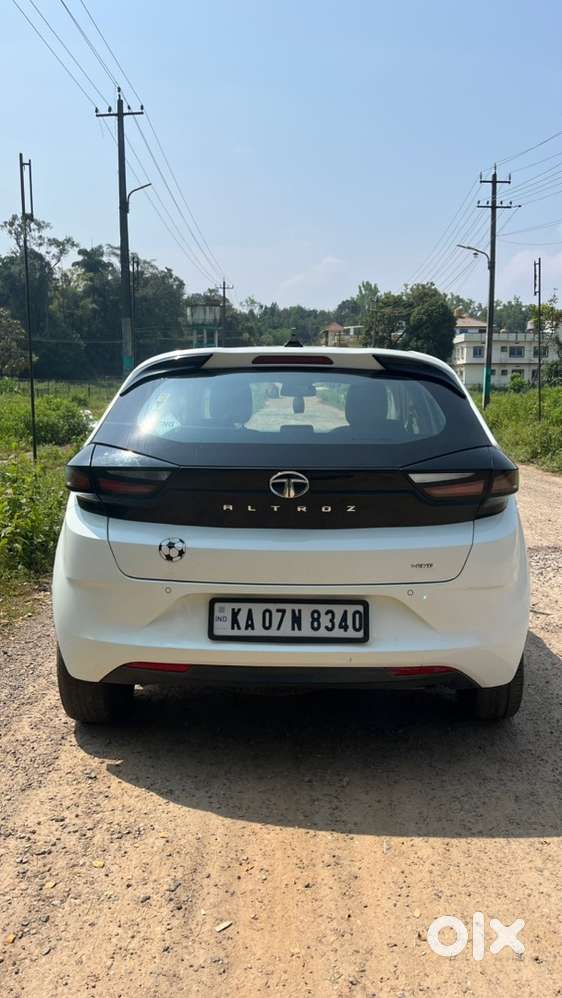 Tata Altroz Petrol & Cng Manual 2023