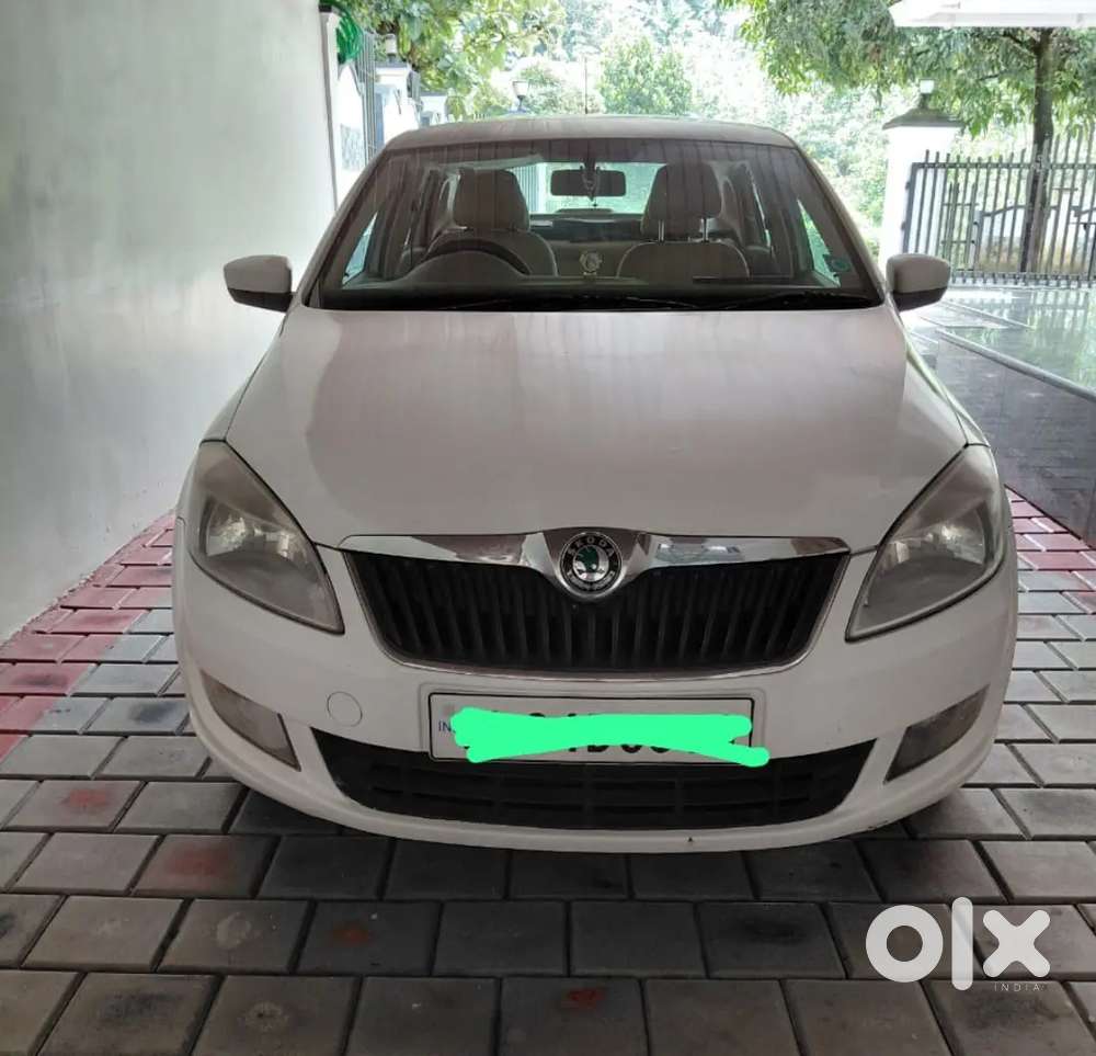 Skoda Rapid 1.6 Tdi 2012 Diesel , August
