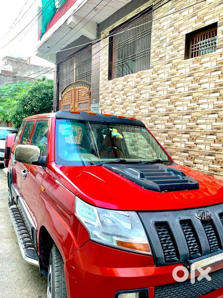 Mahindra Tuv 300 2017 Car