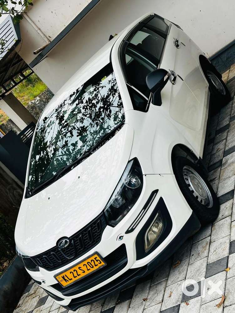 Mahindra Marazzo 2023 Taxi