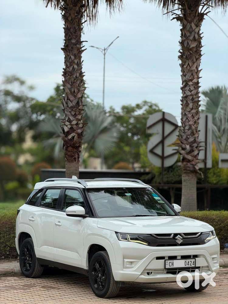 Maruti Suzuki Brezza 1.5 Zxi At Smart Hybrid, 2022, Petrol