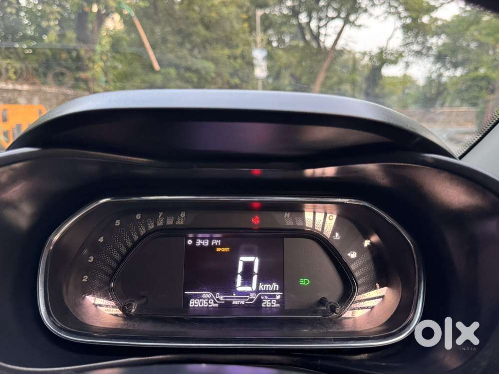 Tata Nexon 1.5 Revotorq Xm (s), 2022, Diesel