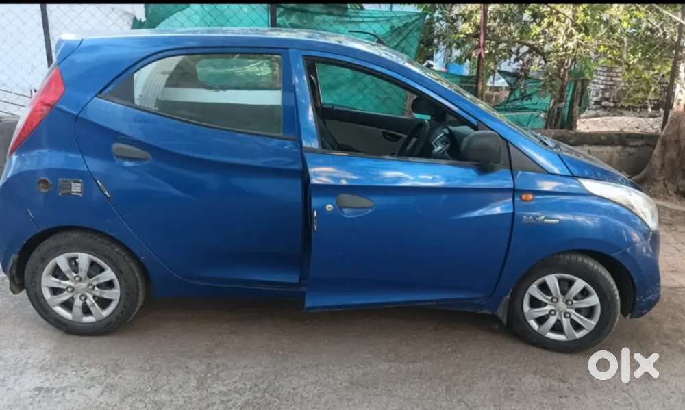 Hyundai Eon 2013 Lpg+petrol 40000 Km Driven