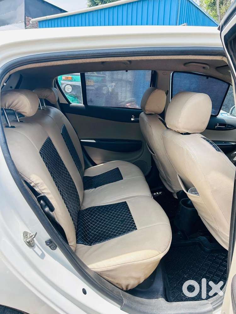 Hyundai Petrol Car 2014