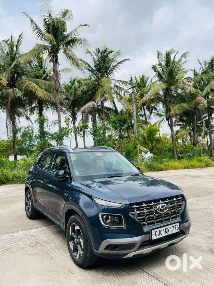 Hyundai Venue 2019 Diesel 55000 Km Driven