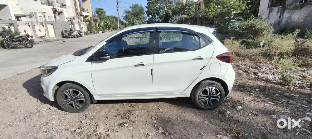 Tata Tiago 2024 Cng 28500 Km Driven