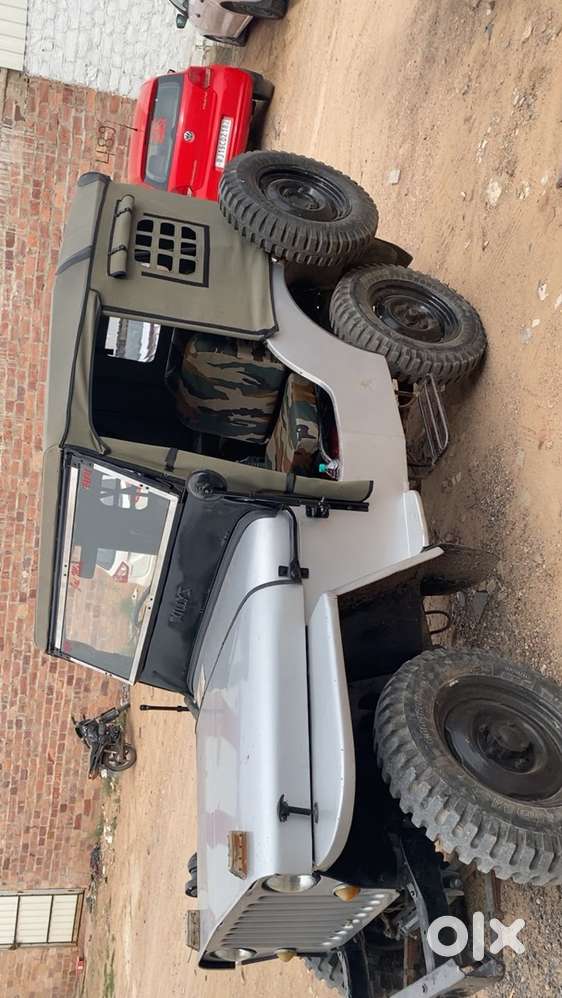 Mahindra Jeep Diesel 1980