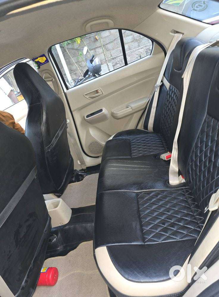 Maruti Suzuki Dzire 1.2 Vxi Cng, 2025, Cng & Hybrids