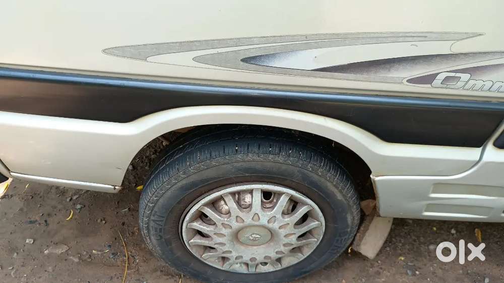Maruti Omni Bsii