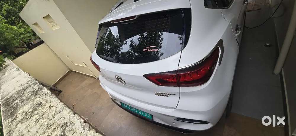 Mg Ev Vechile With Full Showroom Track