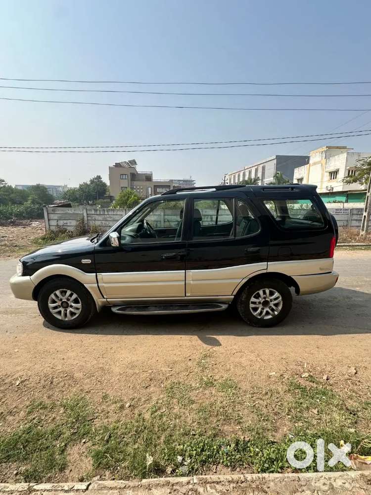 Tata Safari 2010