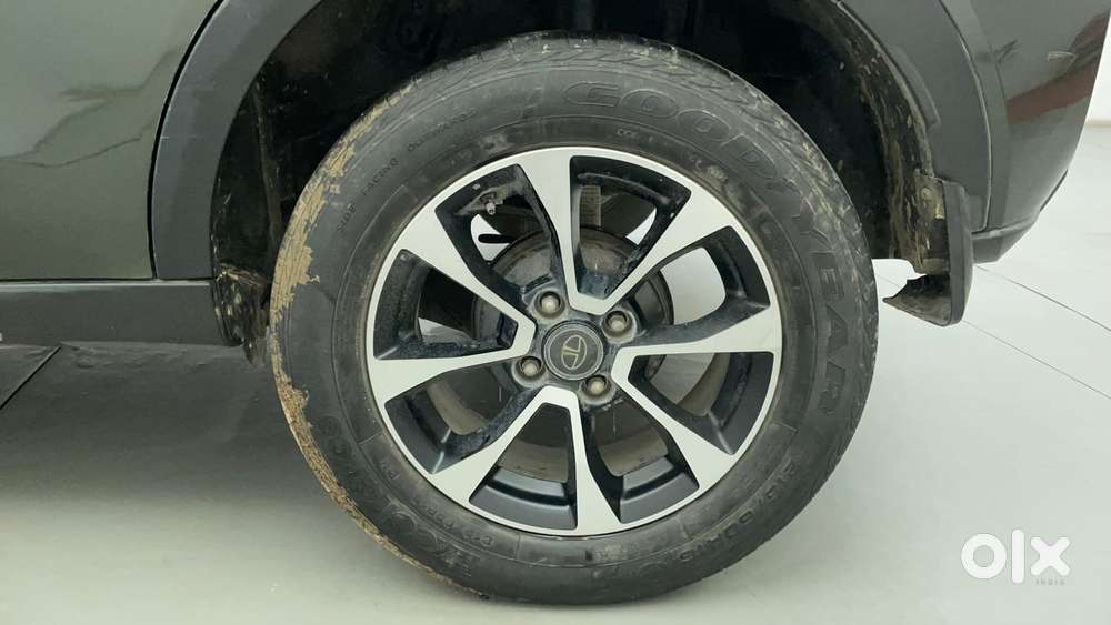 Tata Nexon 1.2 Revotron Xza Plus (o) Dual Tone, 2021, Petrol