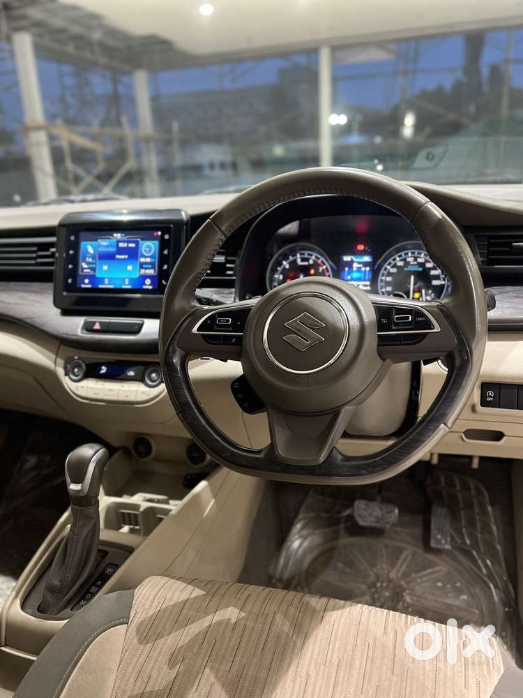 Maruti Suzuki Ertiga Zxi Plus Shvs, 2022, Petrol