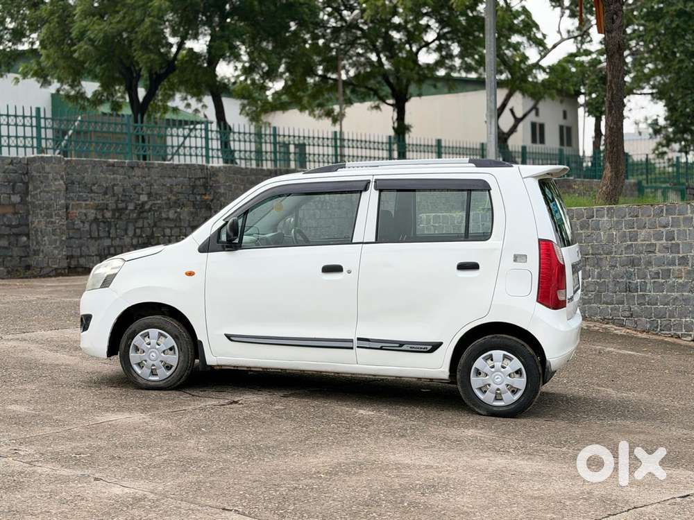 Maruti Suzuki Wagon R Lxi 1.0, 2015, Cng & Hybrids