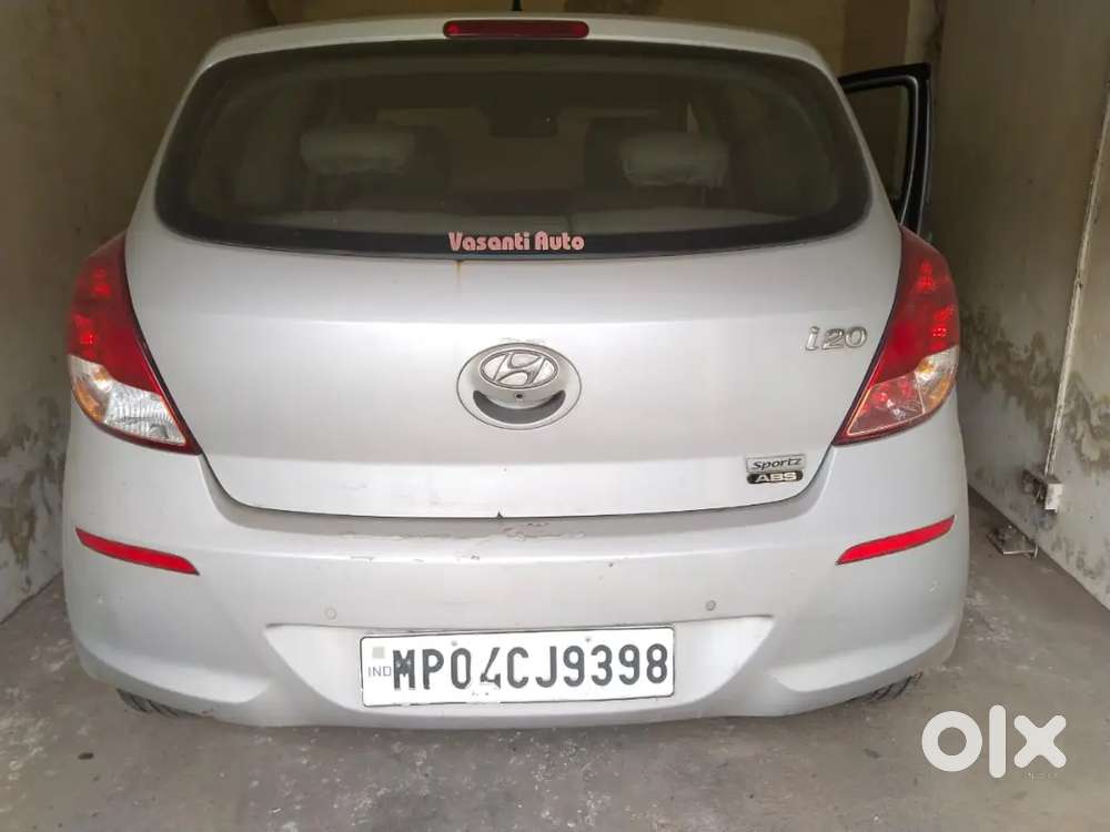 Hyundai I20 2012 Petrol 110000 Km Driven