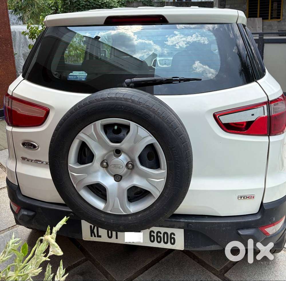 Family Used Well Maintained Mint Condition Ecosport 18-20km(d) Mileage