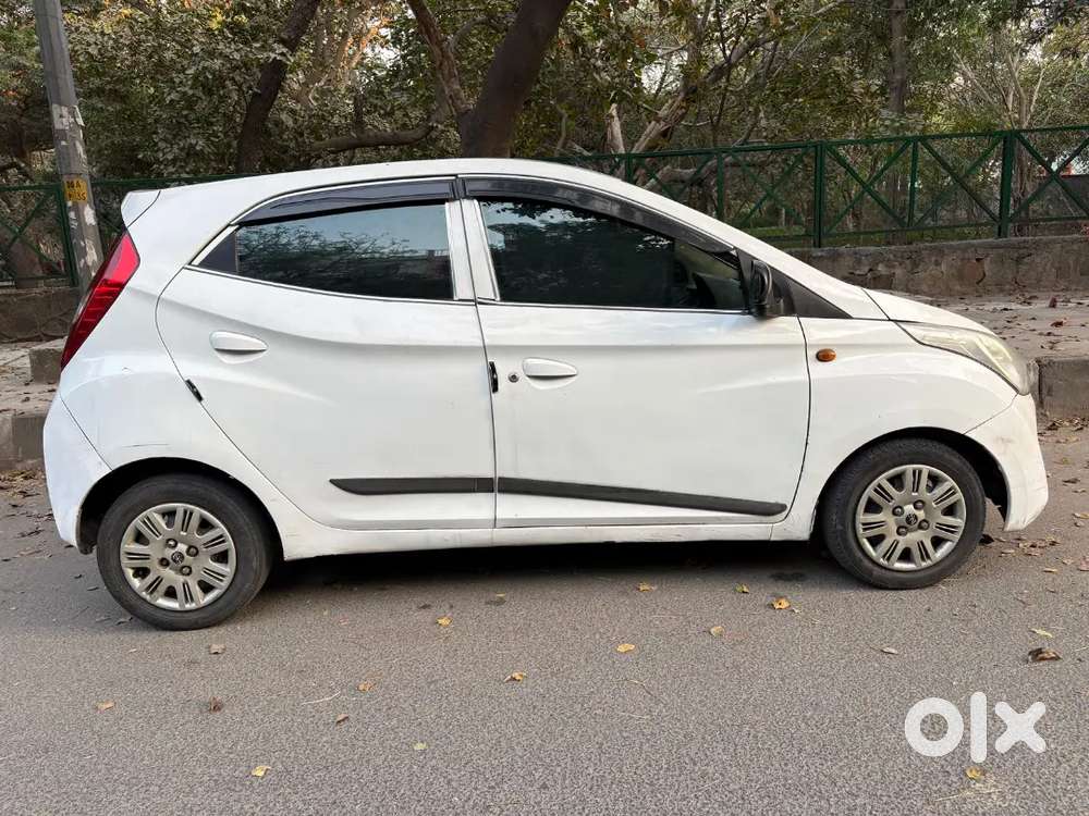 Hyundai Eon 2012 Cng & Hybrids 90000 Km Driven