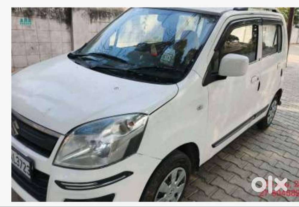 Gadi Ek Dum Mast He Koi Kami Nhi He New Battery He Paise Ki Jarurat He