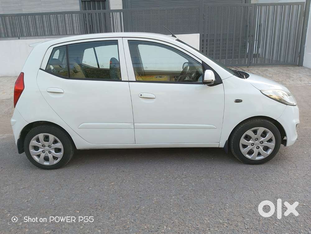Hyundai I10 Sportz 1.1l, 2012, Petrol
