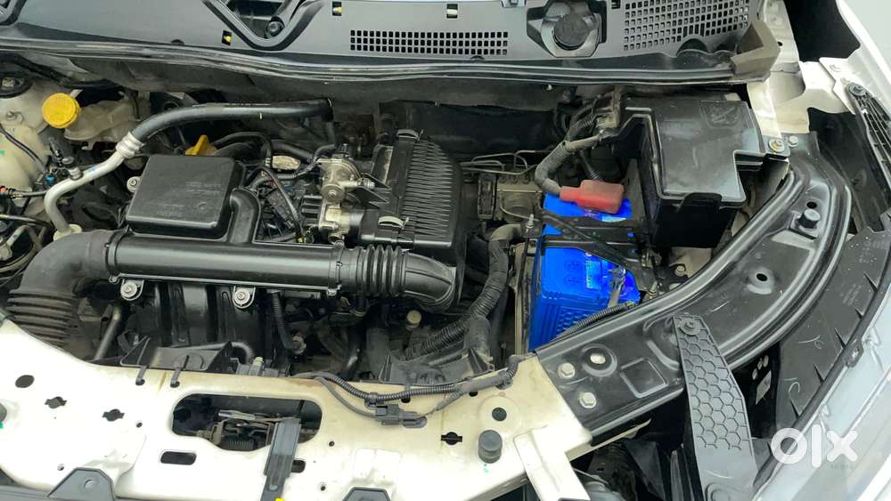 Nissan Magnite 1.0 Xv, 2023, Petrol