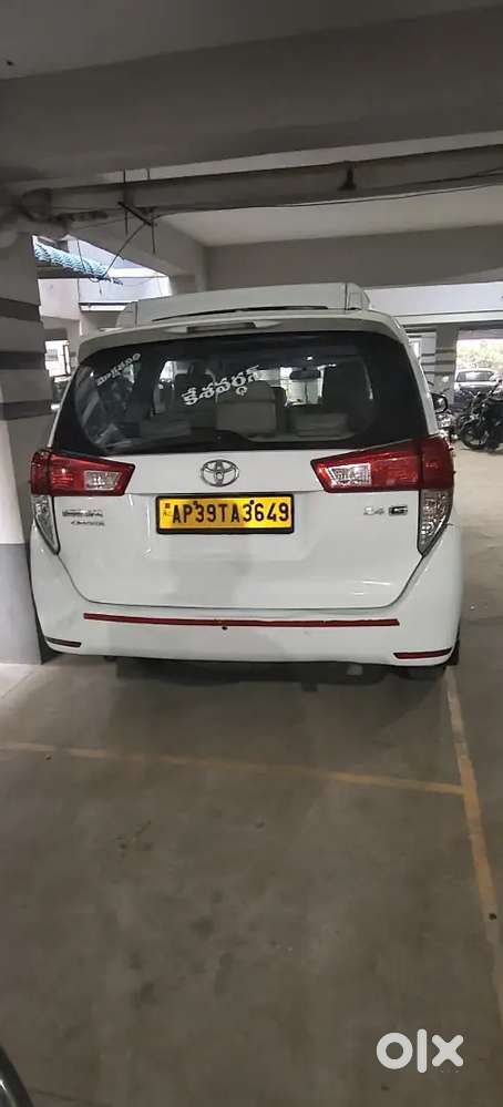 Toyota Innova Crysta 2019