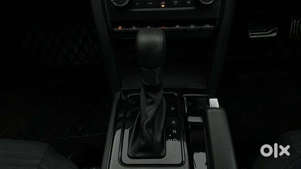 Mahindra Xuv700 2.2 Ax 5 Diesel At 7 Str, 2023, Diesel