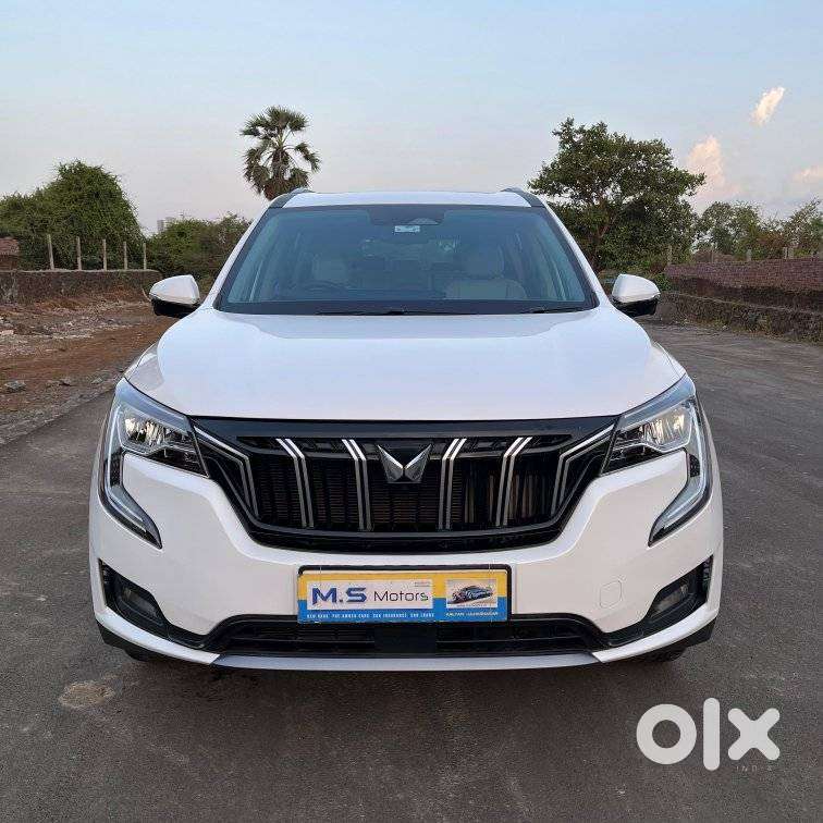 Mahindra Xuv700 2.2 Ax 7 Diesel At Luxury Pack Str, 2025, Diesel