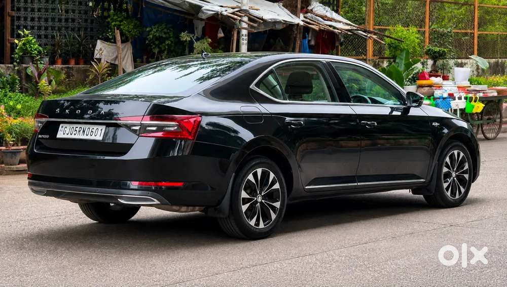 Skoda Superb 2.0 L&k Tsi At, 2021, Petrol