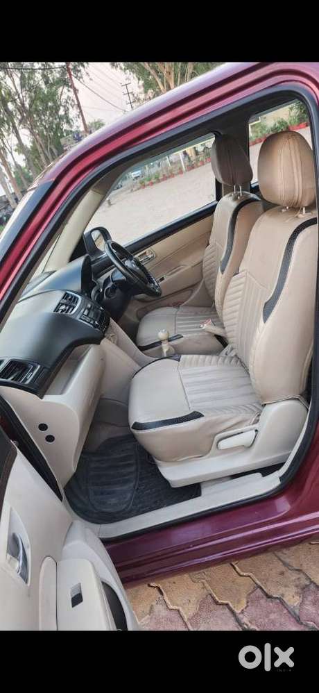 Maruti Suzuki Swift Dzire 1.2 Vxi Bsiv, 2017, Petrol
