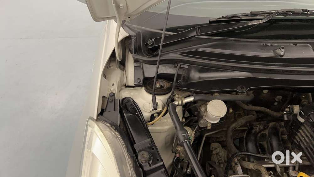 Maruti Suzuki Swift Vvt Vxi, 2013, Petrol