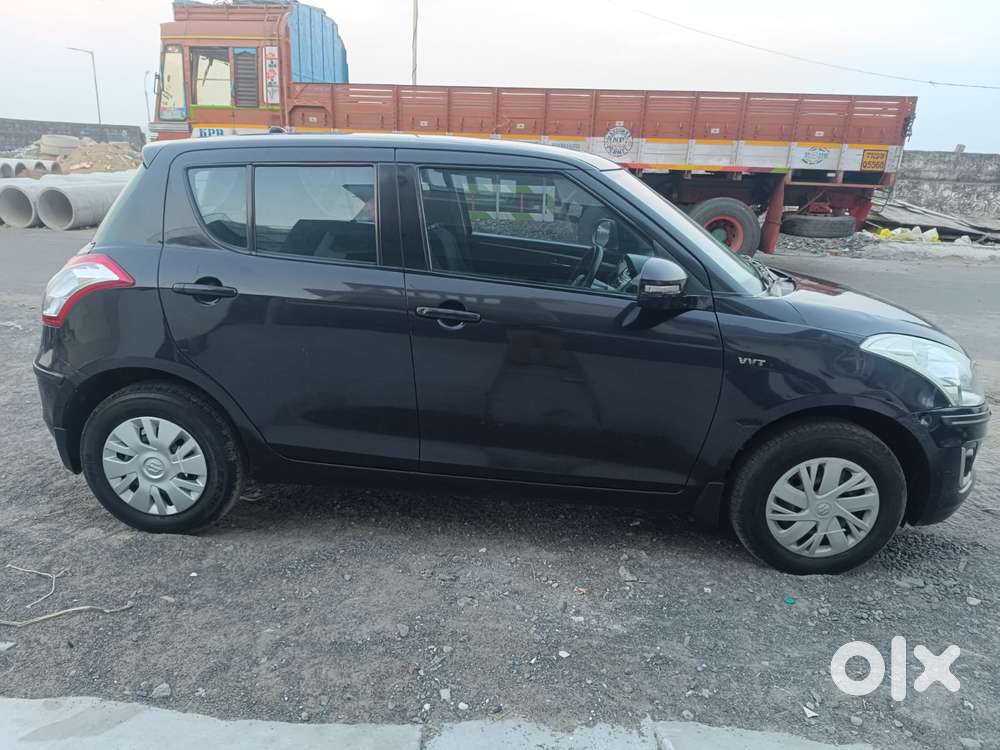 Maruti Suzuki Swift Vxi 1.2 Abs Bs-iv, 2015, Petrol