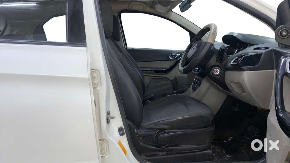 Tata Tiago 1.2 Revotron Xza, 2018, Petrol