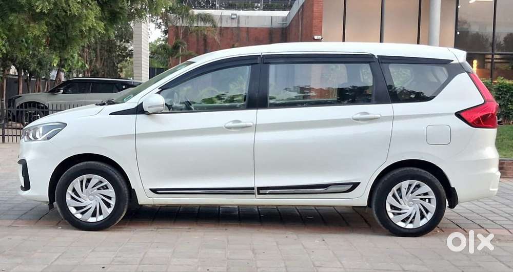 Maruti Suzuki Ertiga Vxi (o) Cng, 2024, Cng & Hybrids