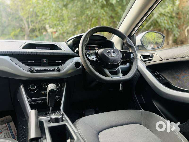 Tata Nexon 1.5 Revotorq Xma Amt (s), 2023, Petrol