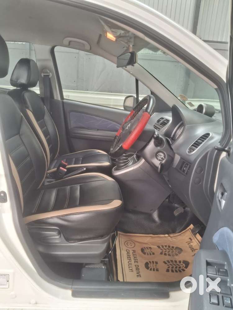 Maruti Suzuki Ritz Vxi, 2012, Petrol