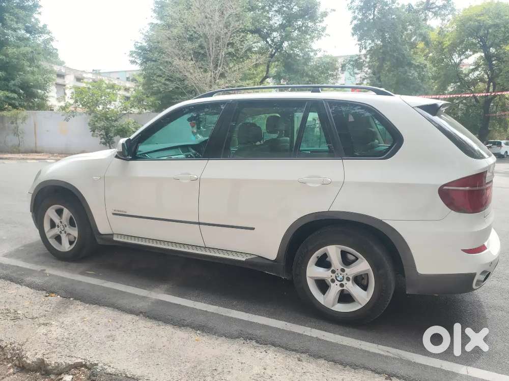 Bmw X5 Xdrive30d – 2011 Model  Alpine White  Excellent Condition