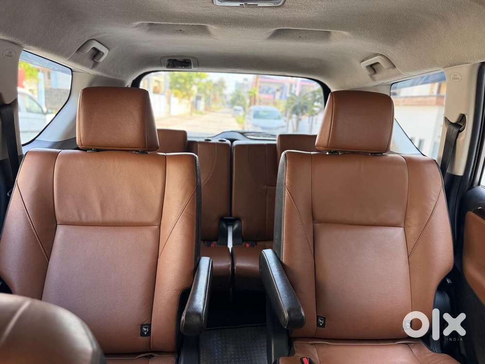 Toyota Innova Crysta 2.8 Zx At, 2017, Diesel